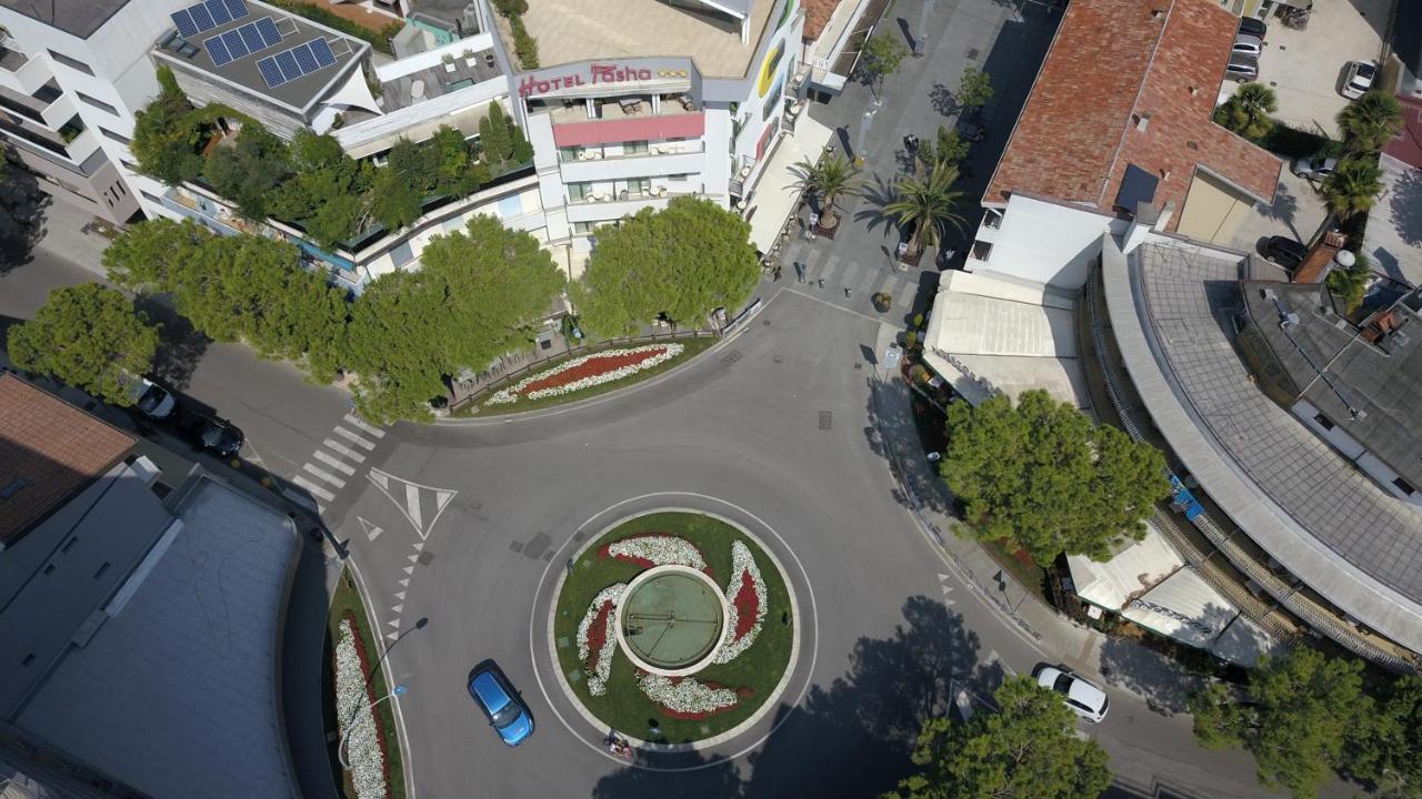 Hotel Pasha Lignano Sabbiadoro Exterior photo